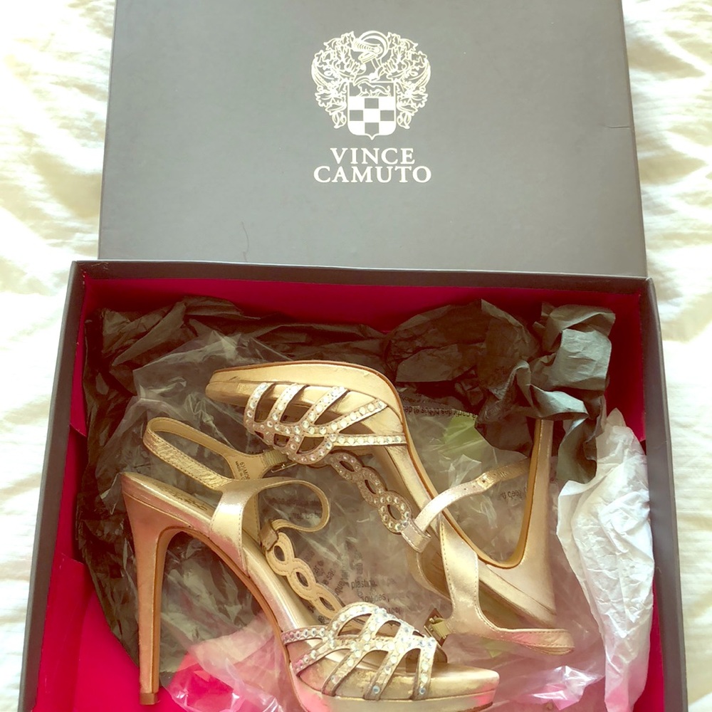 Gorgeous Vince Camuto Evening Heels