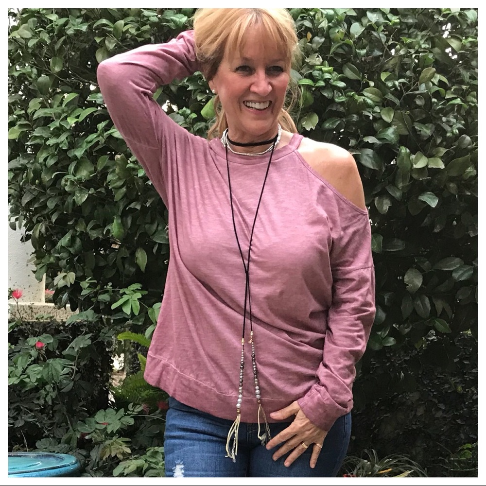 Oil Washed Cotton Slub, Cold Shoulder Top - Picture 7 of 8