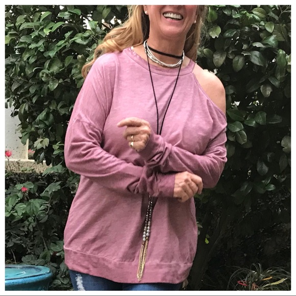 Oil Washed Cotton Slub, Cold Shoulder Top - Picture 2 of 8