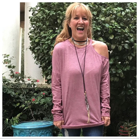 Oil Washed Cotton Slub, Cold Shoulder Top - Picture 5 of 8