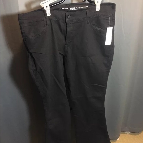 Old Navy Pants - Old Navy NWT micro-flare mid rise black Jeans 16 R