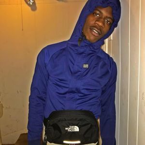 Meet your Posher, Rae