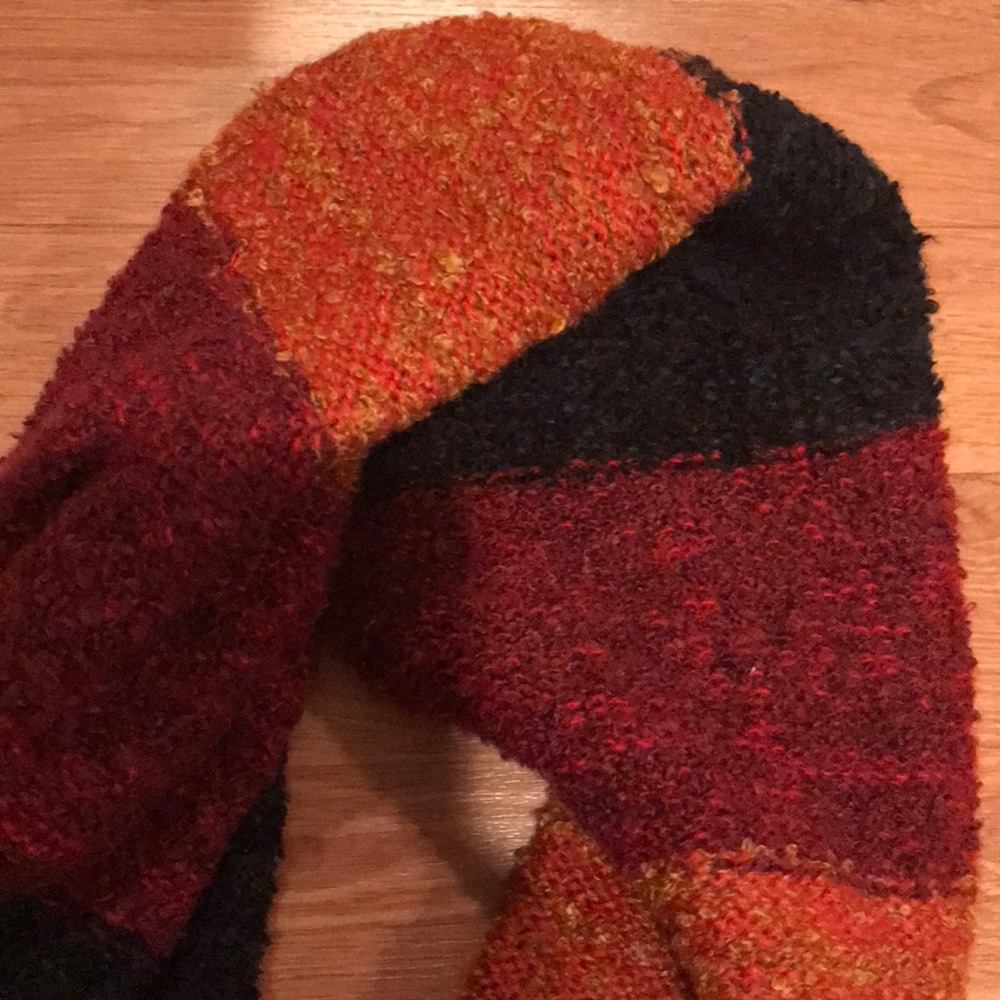 Infinity scarf! - Picture 4 of 4