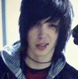 Meet your Posher, Andie