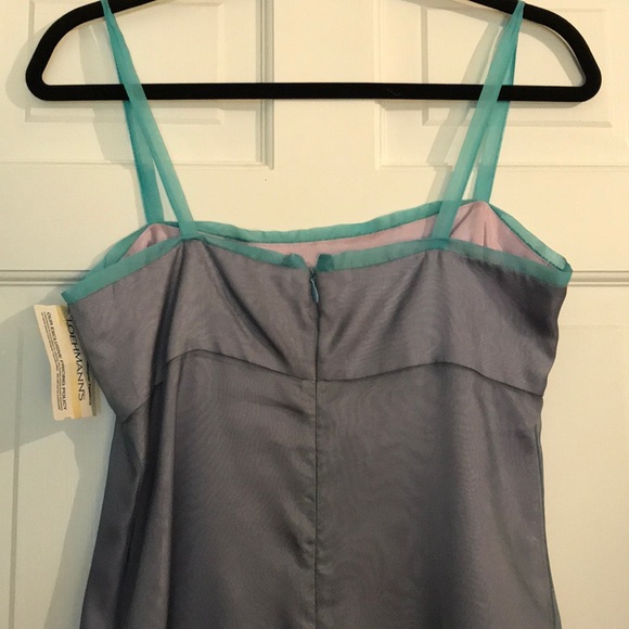 Dress - Picture 4 of 4