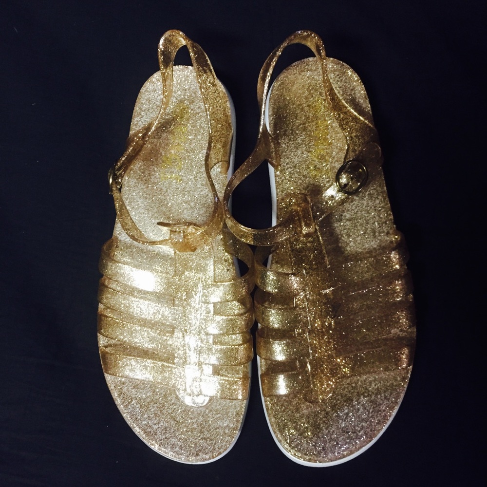 ❤️💥Jelly Sandals Shoes 8 Gold NWOT