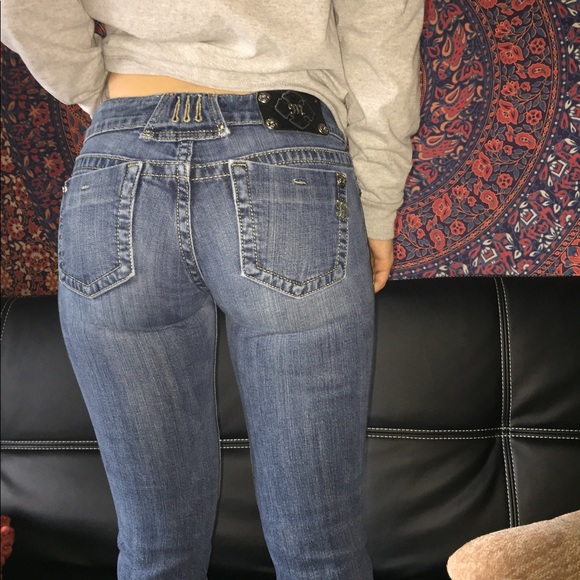 Miss Me Jeans - Picture 1 of 3