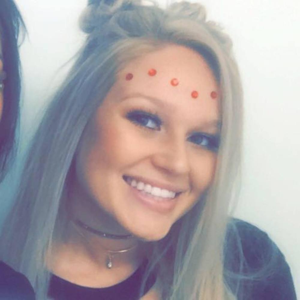 Meet your Posher, Maci