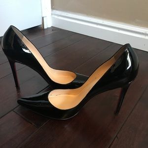Like new Louboutin red bottoms