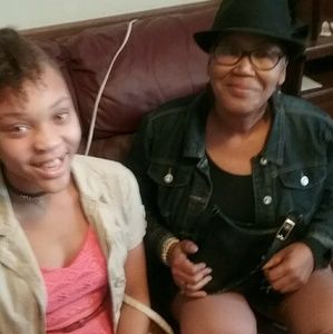 Meet your Posher, Essence