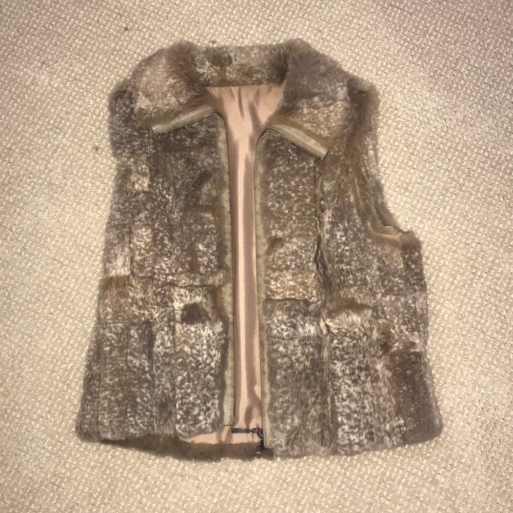 Never worn faux fur vest!