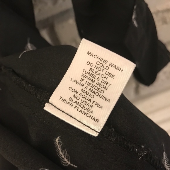 💕✨TRADED✨ L❤️VE TREE button down shirt w/feathers - Picture 6 of 7