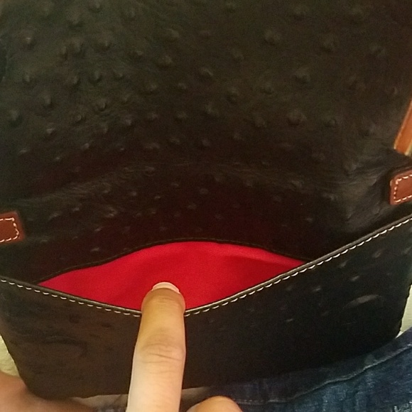 Brand new dooney and Bourke crossover hand bag - Picture 2 of 5