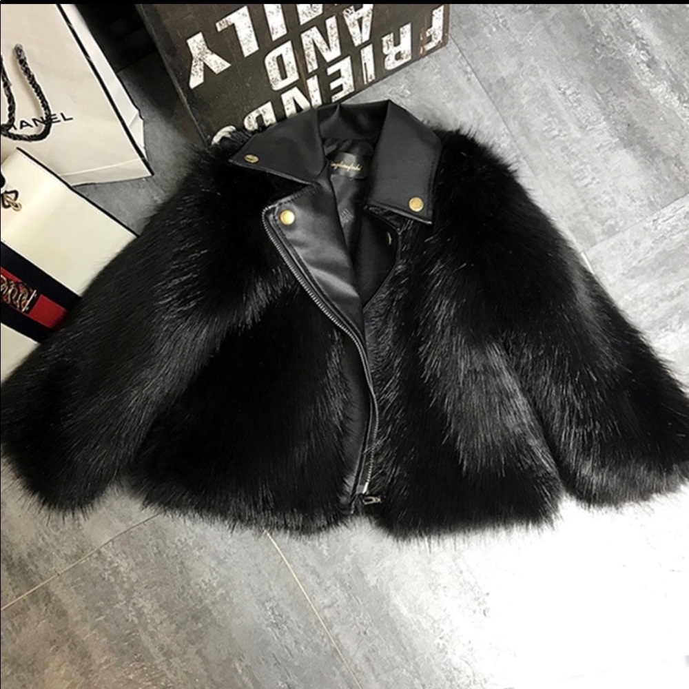 👑Last One! High Quality Black Fur Coat.