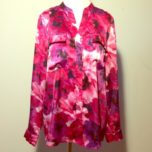 Premise button down satin shirt. - Picture 1 of 5