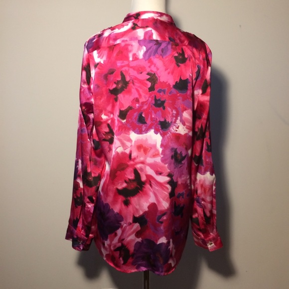 Premise button down satin shirt. - Picture 4 of 5