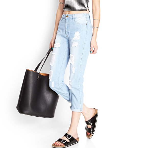 Forever 21 Denim - Forever 21 Light Wash Boyfriend Jeans