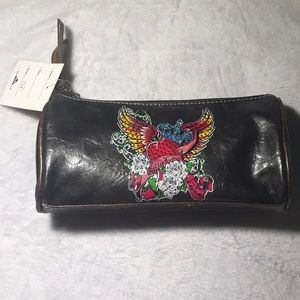 Small travel pouch