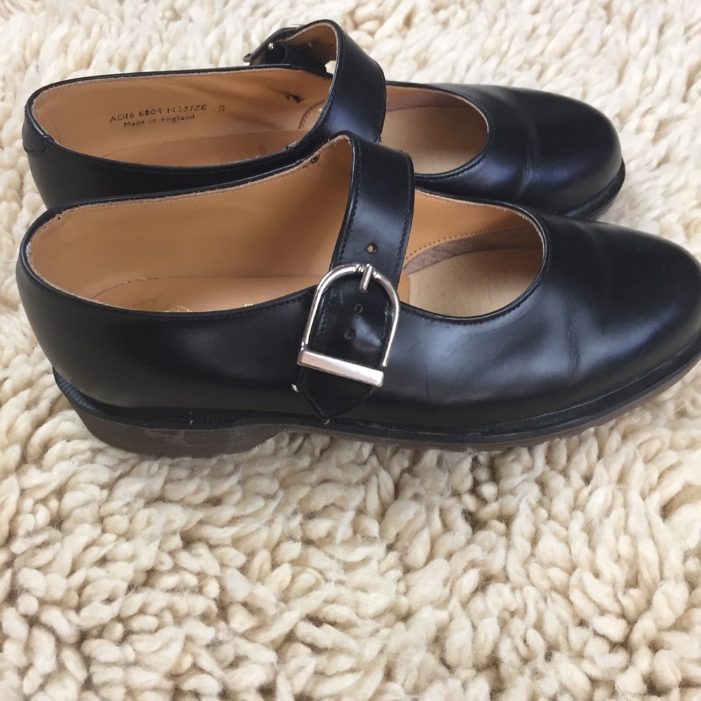 Dr. Martens Mary Janes ❤️