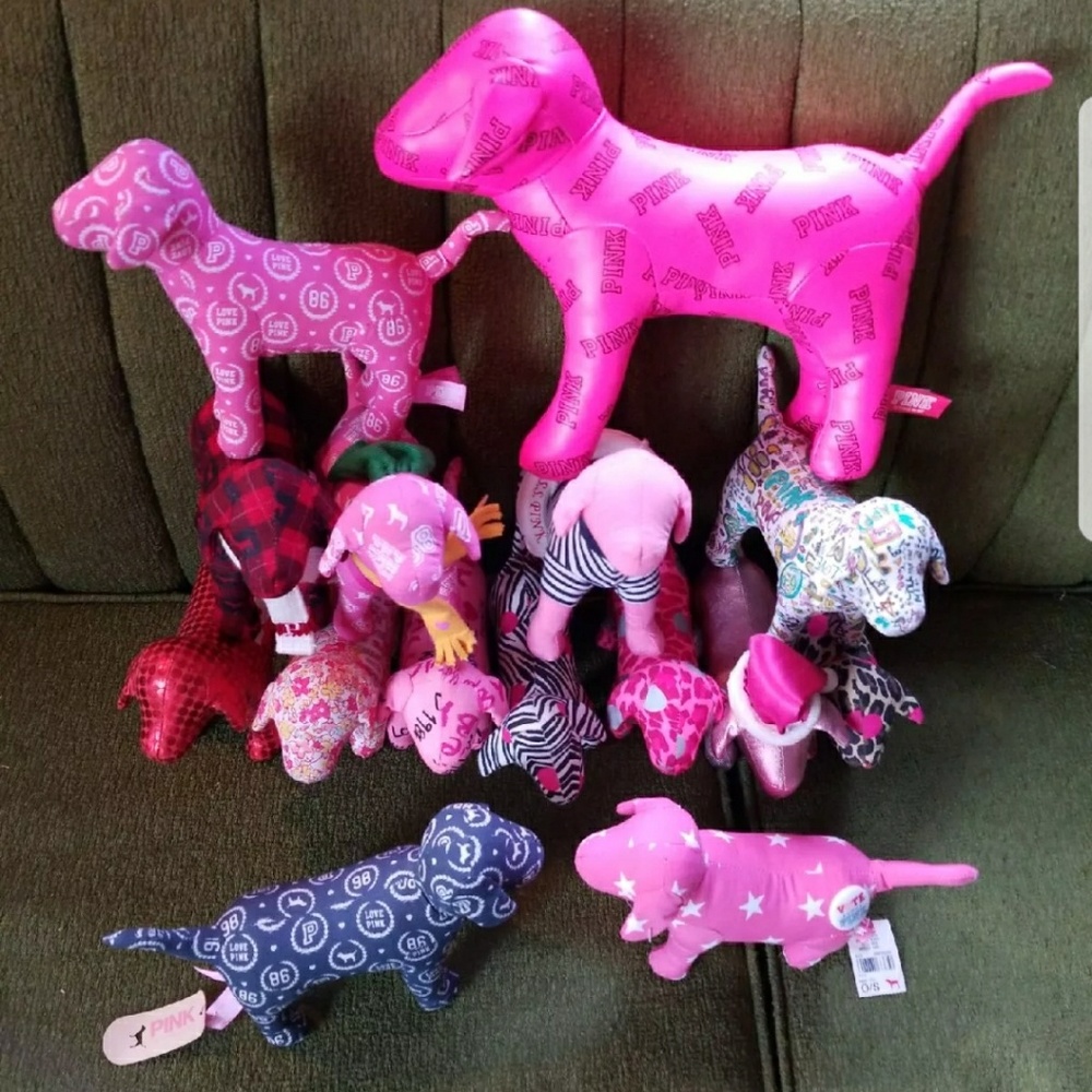 Lot of 15 Victoria's Secret Pink Dogs