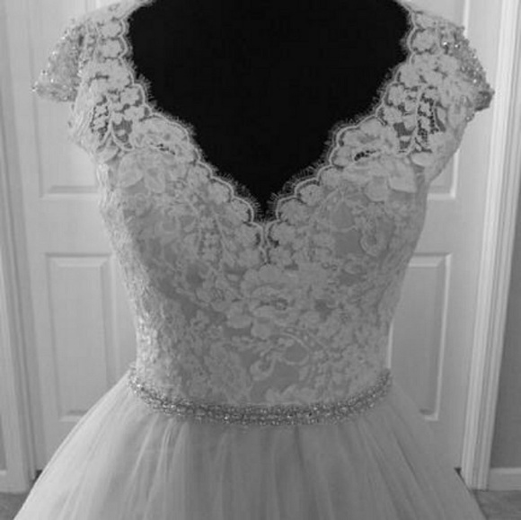 Bridal gown