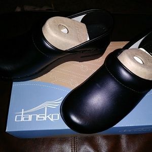 Dansko Processional Leather Mules