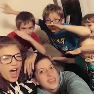 Meet your Posher, Crystal