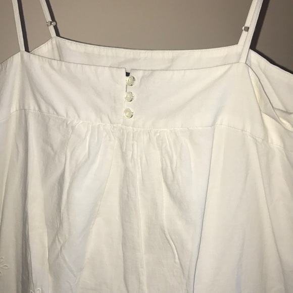 Top - Picture 3 of 4