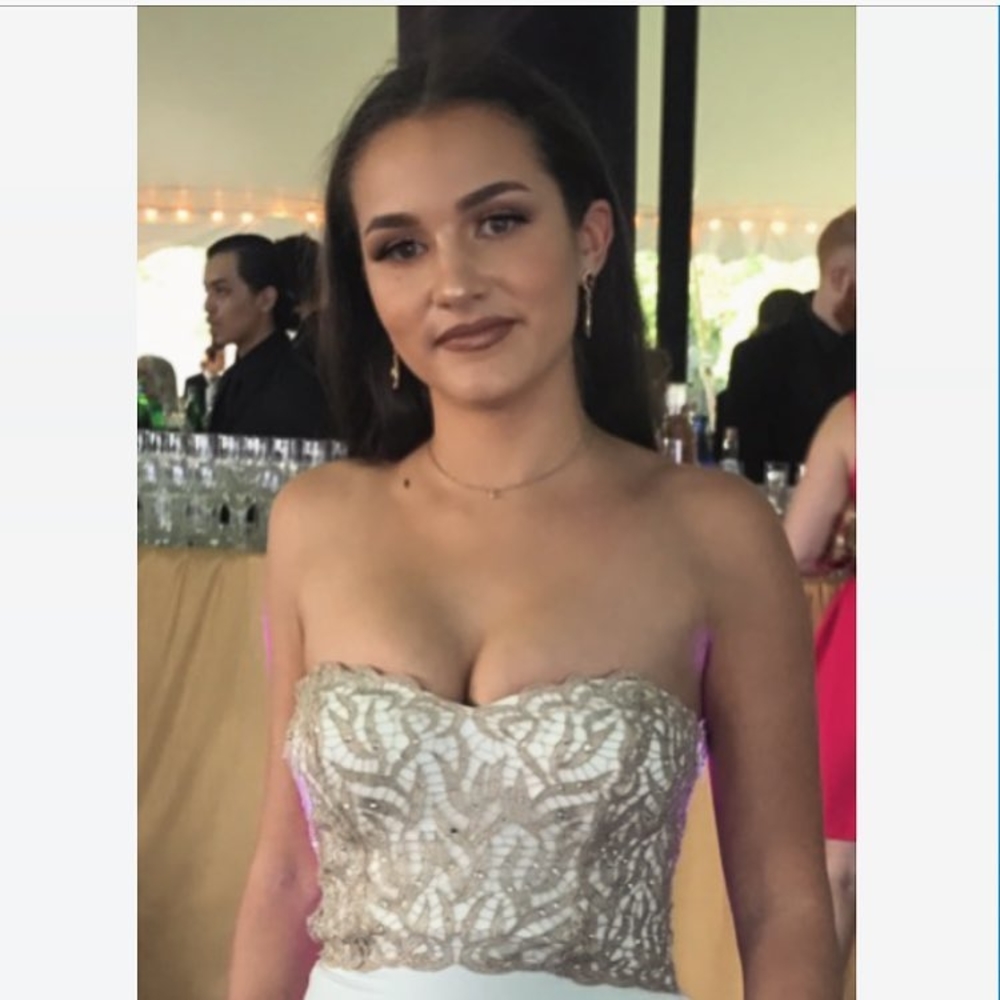 Meet your Posher, Ash