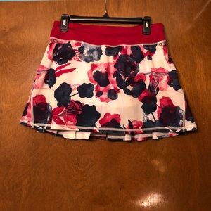 Lululemon Pacesetter Skirt Sz 6