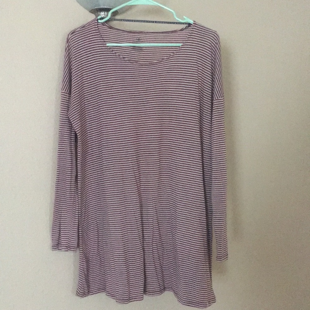 Volcom long sleeve t-shirt dress