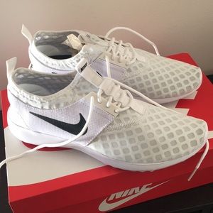 Nike Juvenate Sneakers