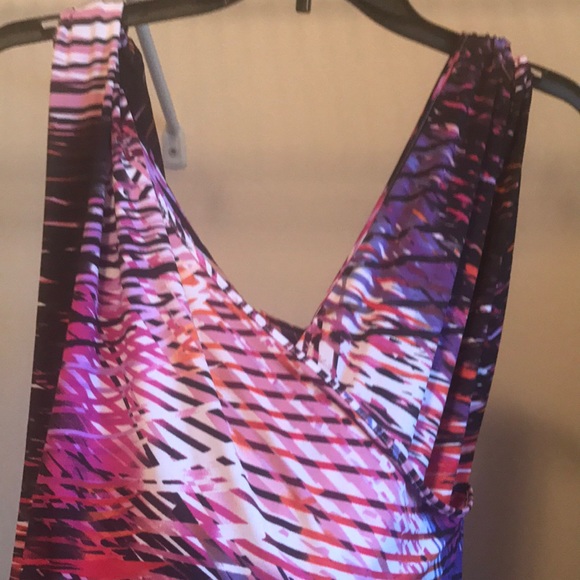 Top - Picture 3 of 3