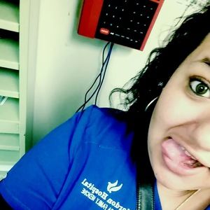 Meet your Posher, Denia