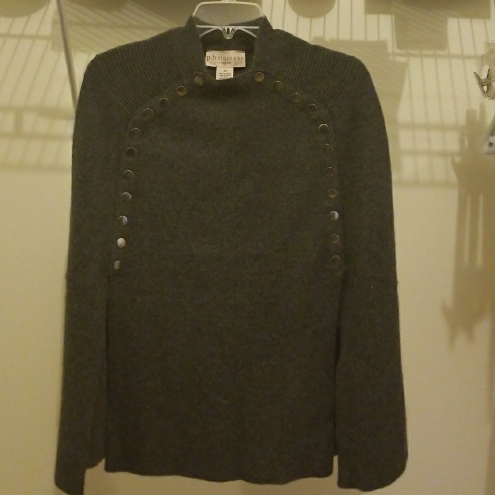 Cashmere cape