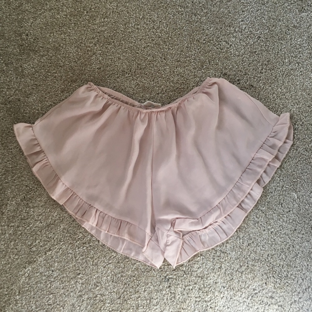 brandy melville chiffon vodi shorts