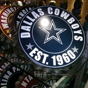 Meet your Posher, Dinah