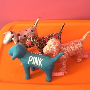 VS PINK dogs!