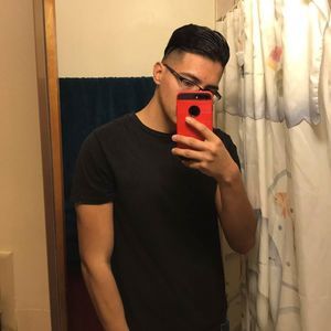 Meet your Posher, Axel