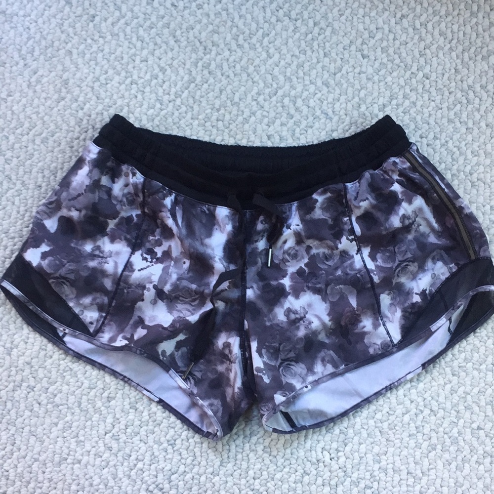 Lululemon Hotty Hot Short Long