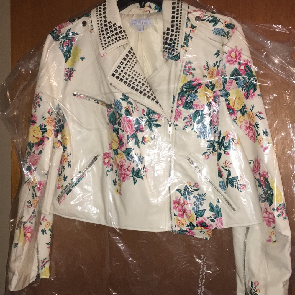 BNWT 2x faux leather jacket with floral print