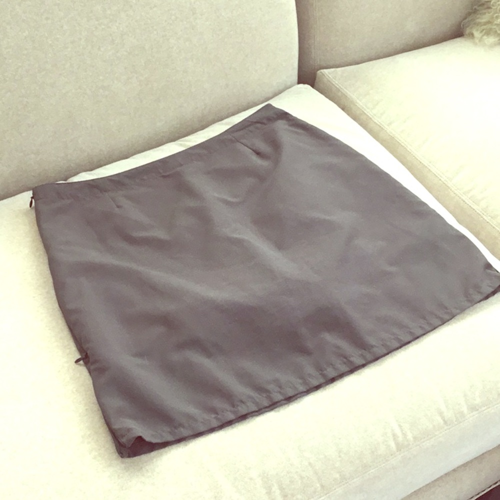 Simple Taupe/Grey Patagonia Skort w/ Pocket