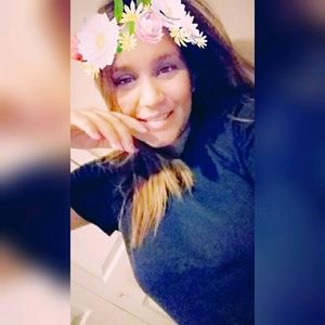 Meet your Posher, Alexandra