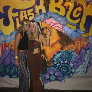 Meet your Posher, Iindsey