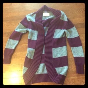 Medium American Eagle cardigan