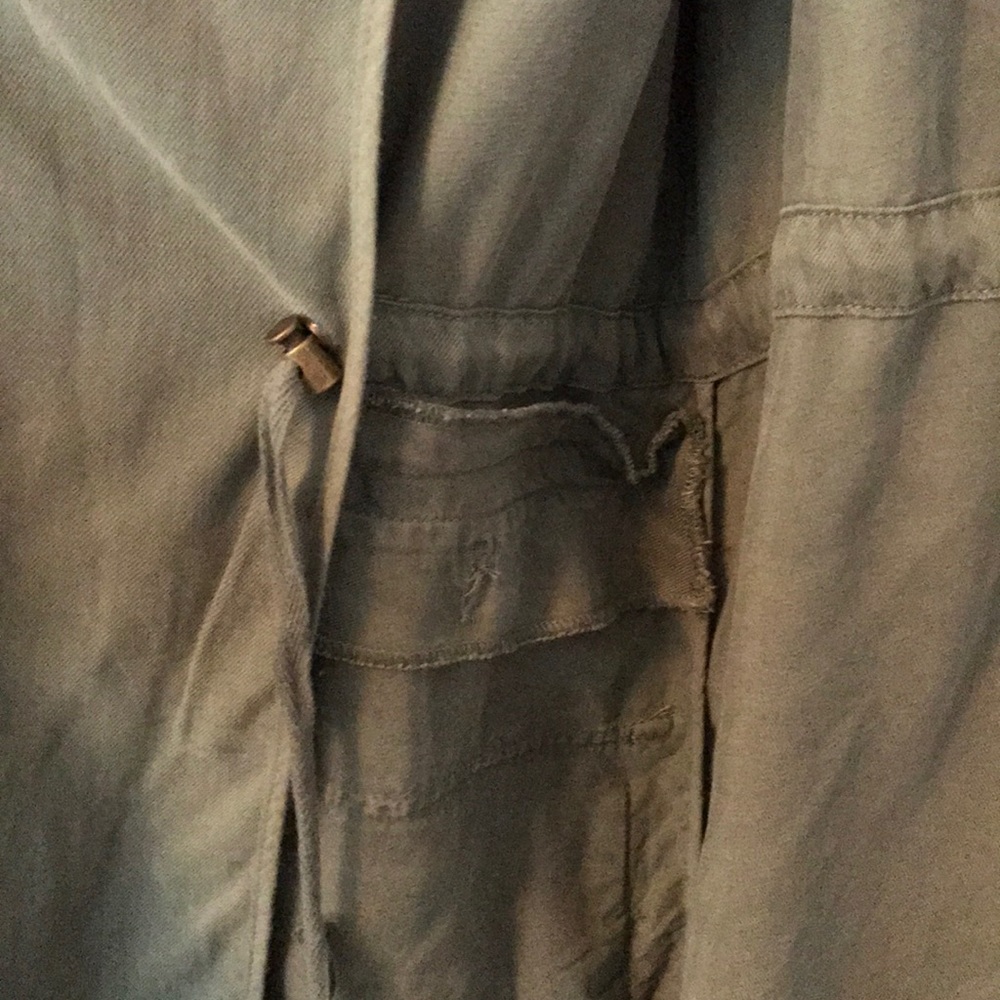 Closet staple! Trendy tunic length utility vest - Picture 5 of 5