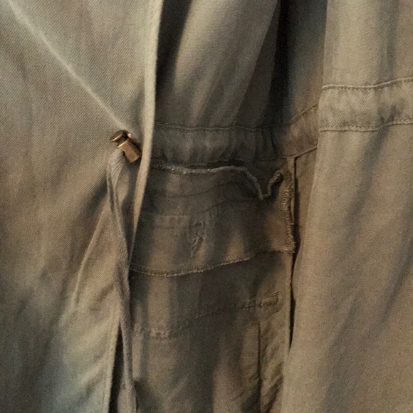 Closet staple! Trendy tunic length utility vest - Picture 5 of 5