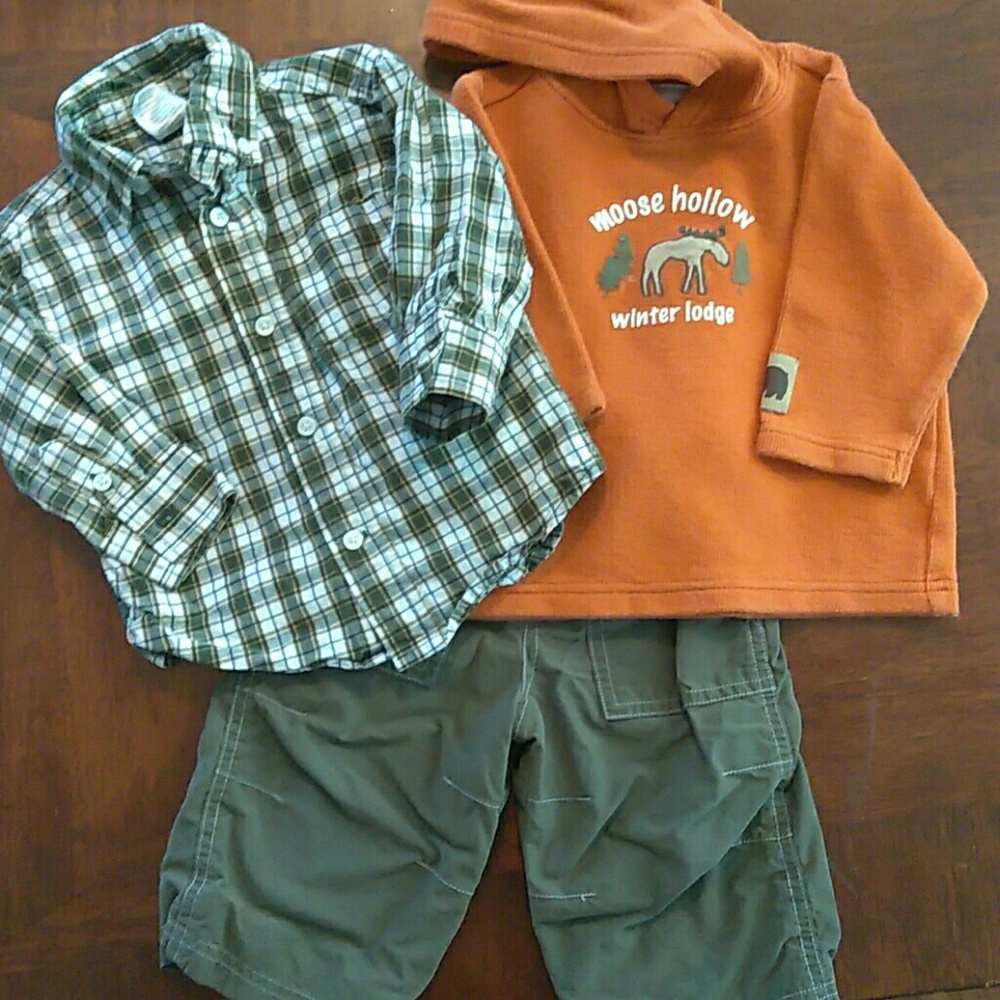Gymboree outfit. Boy 6-9 month. Flannel, cargo
