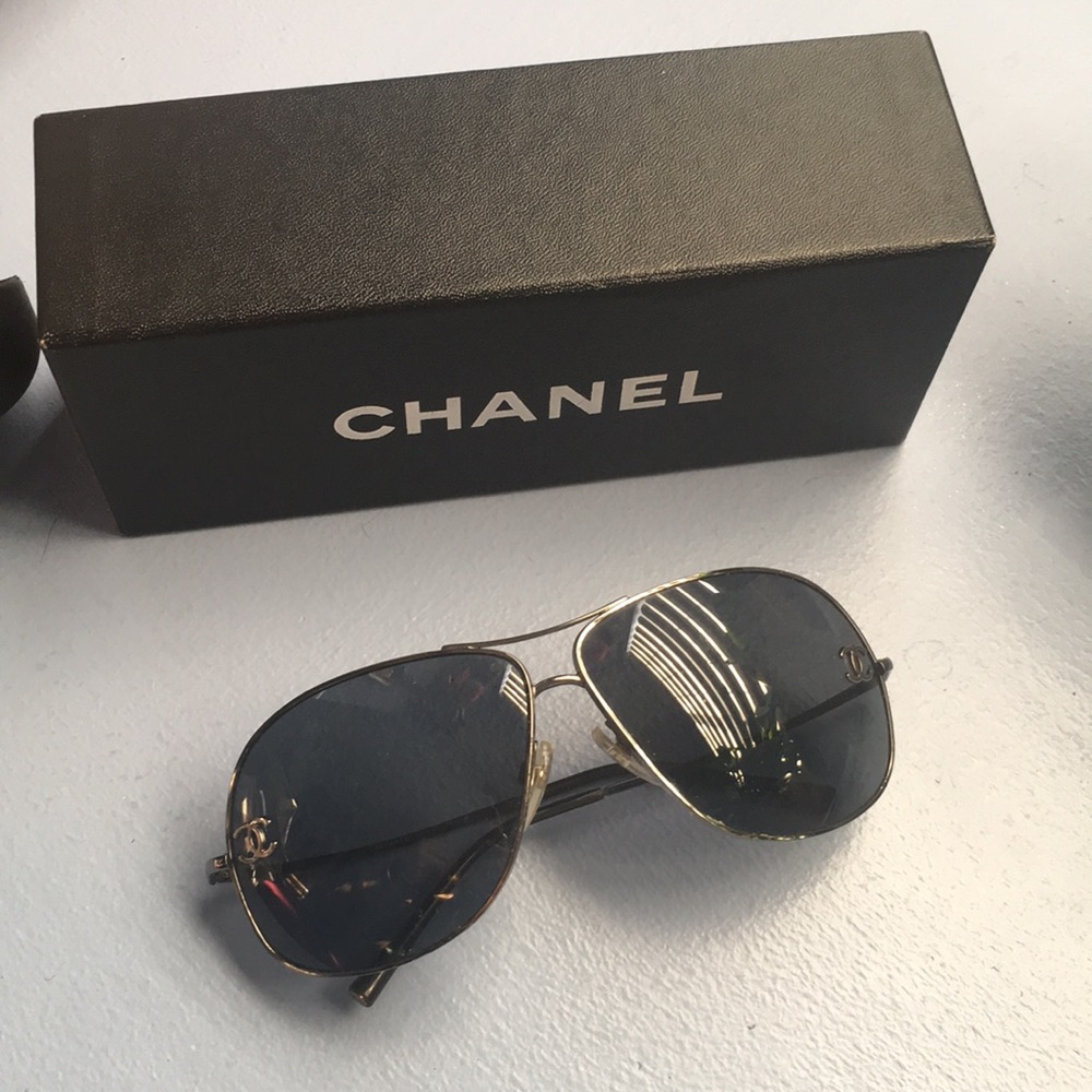 Vintage Chanel aviator sunglasses - 2007
