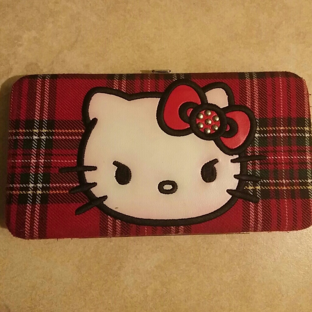 Hello kitty hinge wallet